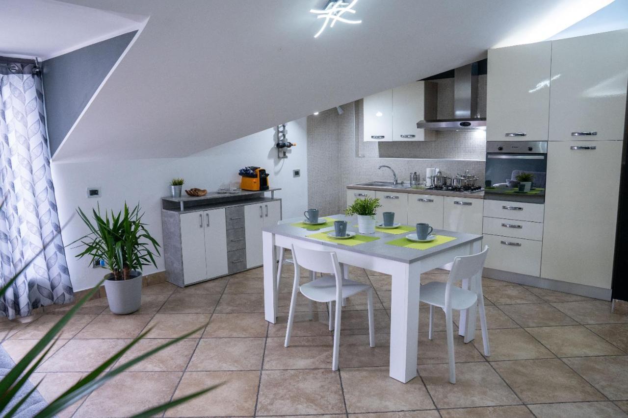 Attic A31 Apartament Rooftop Deluxe Santa Maria Capua Vetere Exterior foto